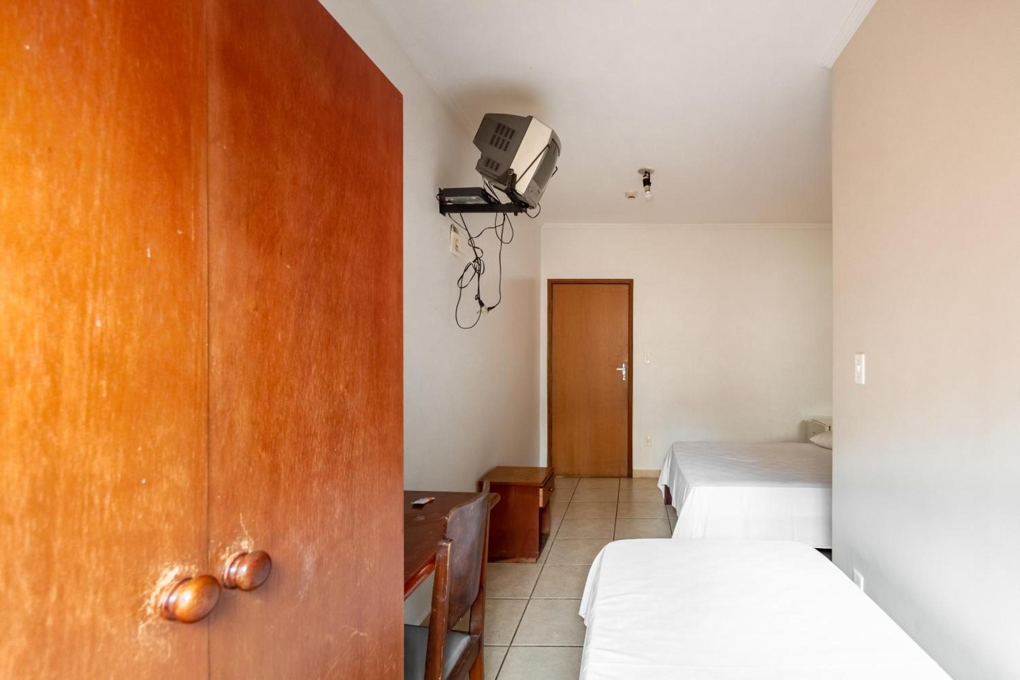 Oyo Hotel Vila Rica, Ribeirão Preto Exterior foto